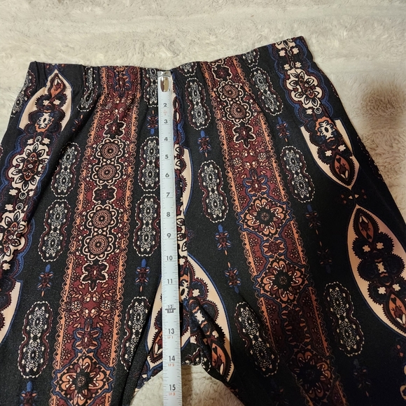 Rue 21 Womens Sz 2X Leggings Bohemian Print High Rise Ankle Stretch - Picture 6 of 9